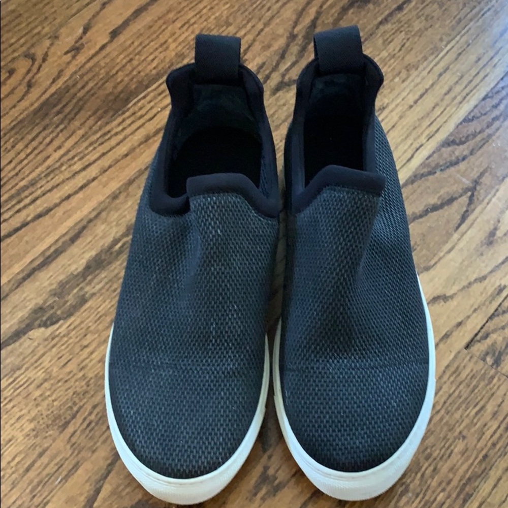 James Perse slip on shoes